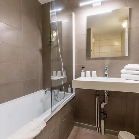 Hotell Cit'hotel Le Dav Centre 2*