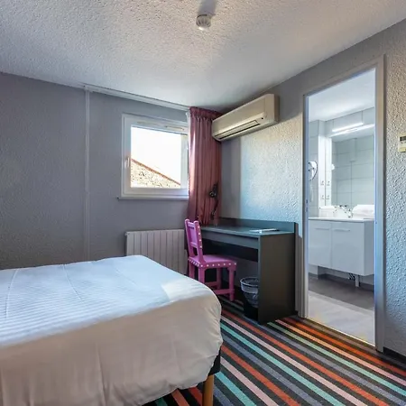 Cit'hotel Le Dav Centre Otel 2*