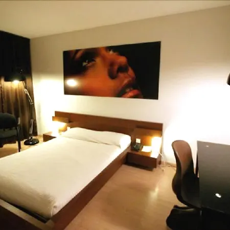 Cit'hotel Le Dav Centre Hotel 2*