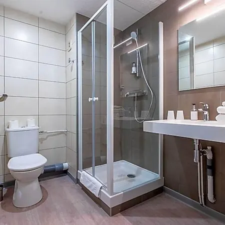 Otel Cit'hotel Le Dav Centre 2*