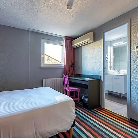 Cit'hotel Le Dav Centre מלון