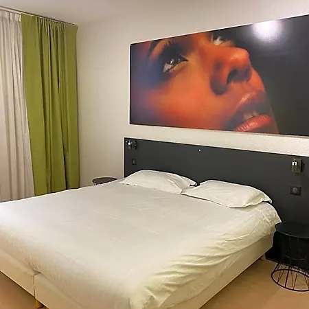 فندق Cit'hotel Le Dav Centre 2*