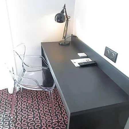 Cit'hotel Le Dav Centre 2*