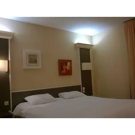Cit'hotel Le Dav Centre 2*