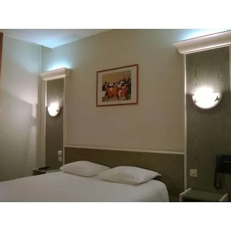 Hotell Cit'hotel Le Dav Centre 2*